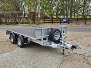 Ifor Williams Flatbed Trailers: the Ifor Williams LM105 Trailer
