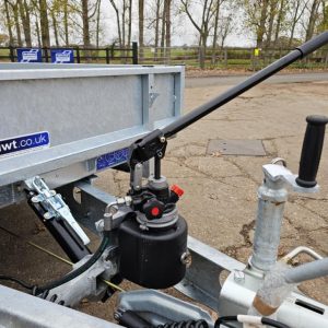 Ifor Williams Tilt Bed 3.5T 5.5Mx2.1M 3-AXLE