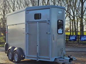 Ifor Williams HB511 in Silver