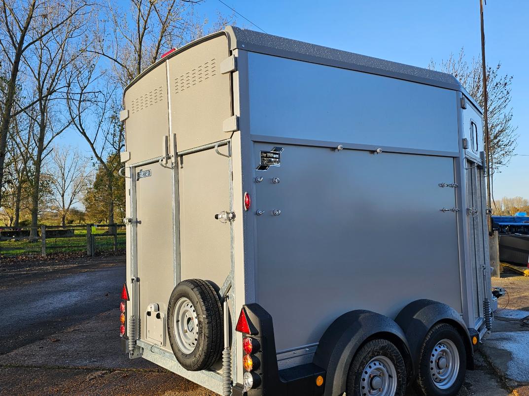 Ifor Williams HB511 in Silver - SB Trailers - Ifor Williams Distributor