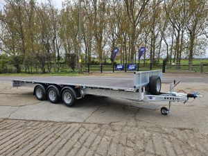 Ifor Williams LM186 Tri-Axle Trailer
