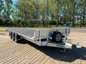 Ifor Williams LM207 Tri-Axle Trailer